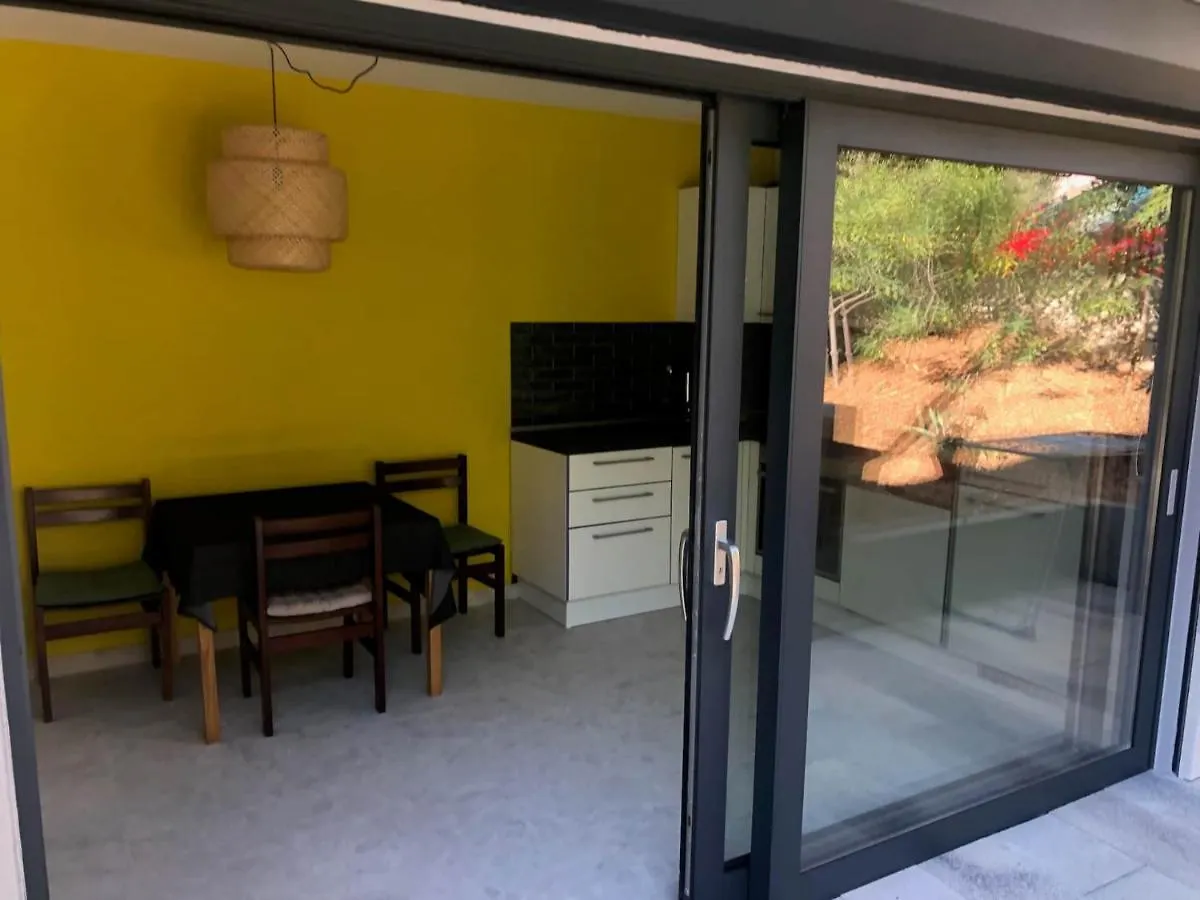 Apartmani Lemona Simuni Croatia